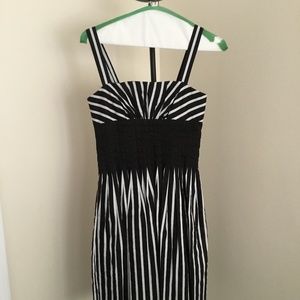 White House Black Market dress size 2